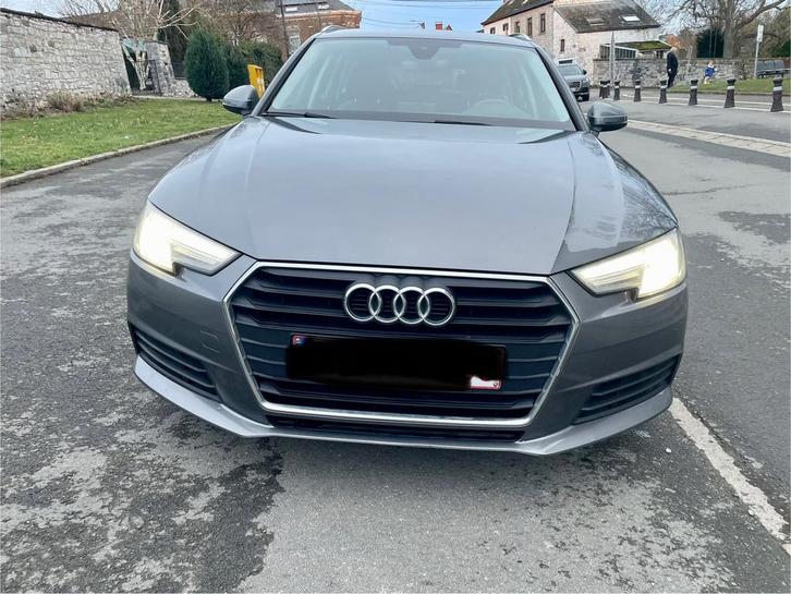 Audi A4 2.0Tdi versnellingsbak 20/12/2017 1 eigenaar CT.OK, Auto's, Audi, Particulier, A4, Adaptieve lichten, Adaptive Cruise Control