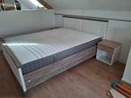 Bed + matras + nachtkastjes, Huis en Inrichting, Slaapkamer | Bedden, Ophalen, Gebruikt