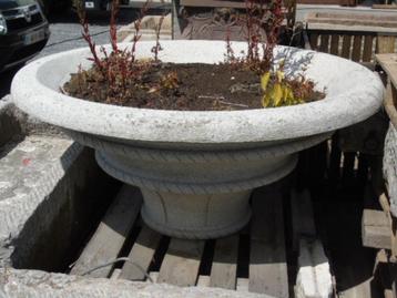 jardinière ou vasque en pierre granit , diam 1m50cm !, Enlèvement, Comme neuf