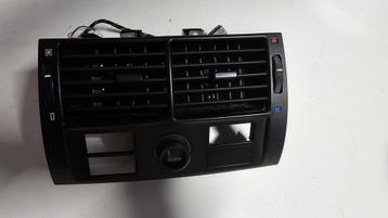 Achterste ventilatie luchtrooster middenconsole BMW X5 serie beschikbaar voor biedingen