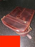 Schouder Tas UNI bruin DIK LEER  met riem 28x22x7cm (NL+31), Handtassen en Accessoires, Tassen | Schoudertassen, Bruin, Nieuw