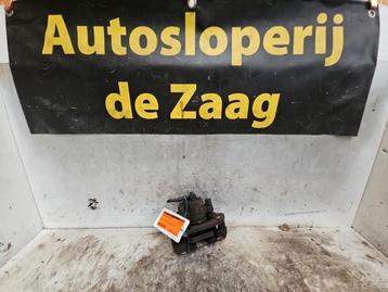 Remklauw (Tang) links-voor van een Mini Cooper beschikbaar voor biedingen