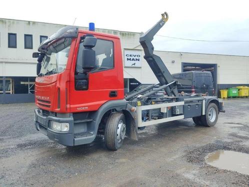 Iveco EuroCargo 140 Container Dalby, Autos, Camions, Entreprise, Iveco, Diesel, Euro 5, Boîte manuelle, Rouge, Propulsion arrière