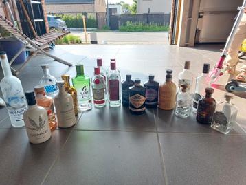Lege flessen gin/wodka, Ophalen, Zo goed als nieuw