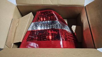 Achterlicht rechts wit rood imitatie BMW E46 Sedan -2001 632 beschikbaar voor biedingen