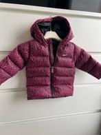 Nike winterjas 9-12m, Enfants & Bébés, Vêtements de bébé | Taille 86, Fille, Utilisé, Enlèvement ou Envoi, Manteau