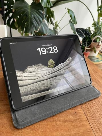 iPad 2018 (6e generatie) 128GB Space Grey incl. Targus Cover