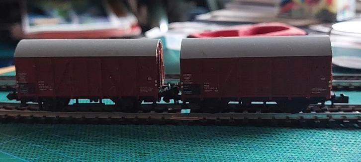 WAGONS DE MARCHANDISES FERMÉS NLK 0121 TRIX 1/160, Hobby & Loisirs créatifs, Trains miniatures | Échelle N, Comme neuf, Wagon