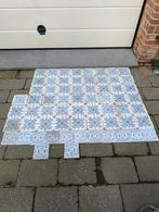 Oude wandtegels, Enlèvement