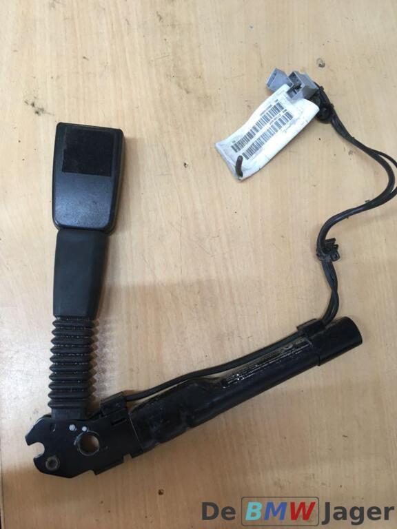 Gordelspanner linksvoor BMW E81 E87 E90 E91 E92 72117126295, Auto-onderdelen, Interieur en Bekleding, BMW, Gebruikt, Ophalen of Verzenden