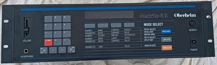 Oberheim Matrix-6. Te koop/(in)Ruil., Muziek en Instrumenten, Synthesizers, Gebruikt, Overige aantallen, Overige merken, Met midi-aansluiting