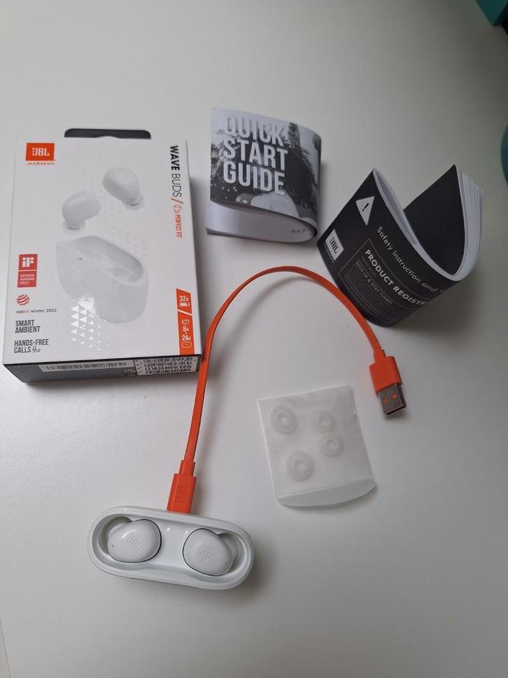 Witte JBL Wave Buds- draadloze oordopjes garantie april 2026, Audio, Tv en Foto, Hoofdtelefoons, Nieuw, Ophalen of Verzenden