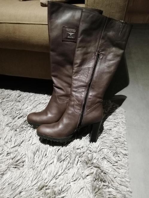 Hoge bruine dameslaarzen, NIEUW, echt leder, Vêtements | Femmes, Chaussures, Neuf, Bottes hautes, Brun, Enlèvement ou Envoi