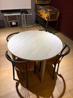 Ronde tafel en 4 stoelen., Huis en Inrichting, Ophalen, Zo goed als nieuw