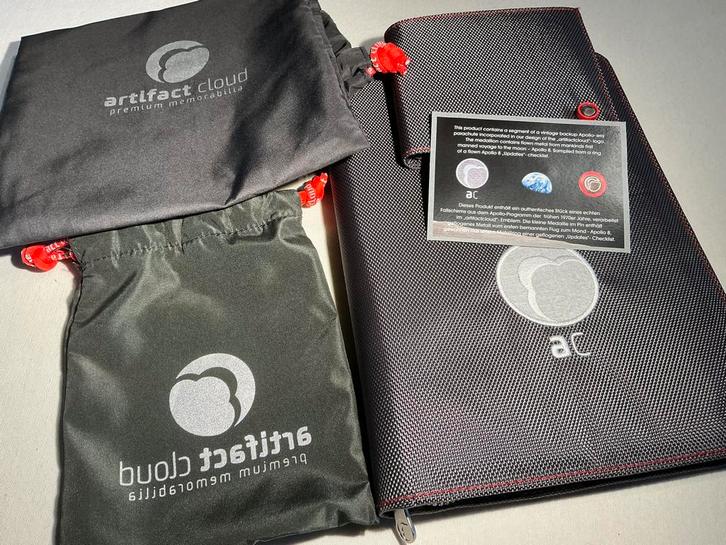 Portemonnee en opberg/ schrijfmap  mini ipad APOLLO 8, Bijoux, Sacs & Beauté, Porte-monnaie & Portefeuilles, Neuf, Gris, Enlèvement ou Envoi