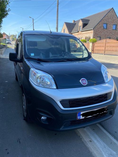 Fiat Fiorino Cargo Van 1.3 multijet zwart, Auto's, Fiat, Particulier, Bluetooth, Diesel, Euro 6, Overige carrosserie, Handgeschakeld