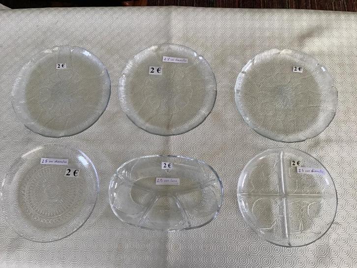 9 glazen schalen aan 2 of 3 euro per schaal, Huis en Inrichting, Keuken | Servies, Zo goed als nieuw, Ophalen of Verzenden