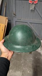 Wereldoorlog helm en drinkflessen, Verzamelen, Ophalen