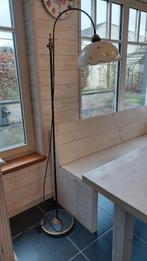 Landelijke Oostenrijkse vloerlamp met nieuwe lampenkap, Enlèvement