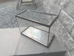 Glazen aquarium, Ophalen