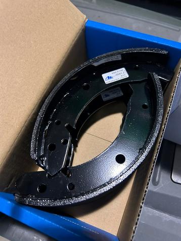 Remschoenen vw kever beschikbaar voor biedingen