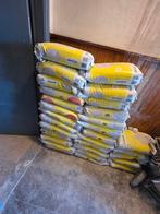 25 zakken tegellijm  en 15 zakken egalisatiemortel mortel, Doe-het-zelf en Bouw, Ophalen, Nieuw