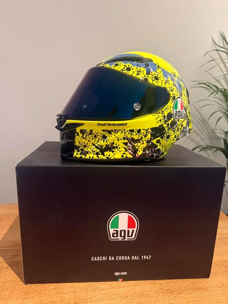 Helm AGV – Valentino Rossi Editie (Limited Edition), Motoren, Kleding | Motorhelmen, Heren, Integraalhelm, M, AGV, Nieuw met kaartje