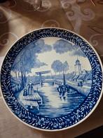 Delfts bord. Diameter 29 cm, Antiek en Kunst, Ophalen