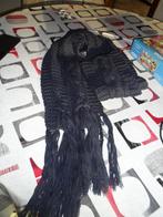 warme donkerblauwe lange sjaal, Enlèvement ou Envoi, Comme neuf, Taille 42/44 (L), Écharpe