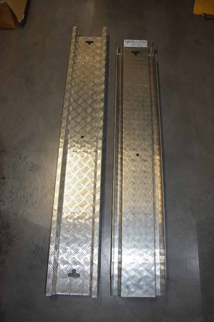 Nieuwe Alu oprijplaten met opkant en inkeping - lichtgewicht, Caravans en Kamperen, Mobilhome-accessoires, Nieuw, Ophalen