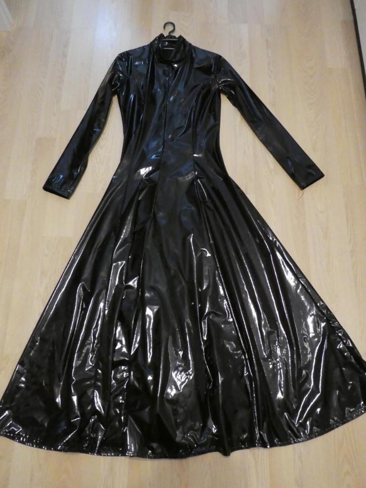 Jurk Lak PVC Zwart Breed, Kleding | Dames, Jurken, Nieuw, Zwart, Ophalen of Verzenden
