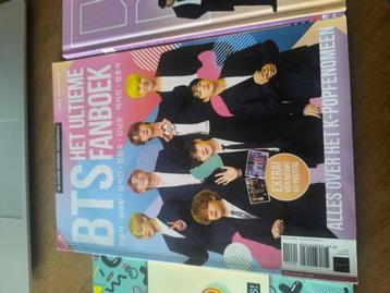 Kpop boekjes, Verzamelen, Muziek, Artiesten en Beroemdheden, Ophalen, Nieuw, Boek, Tijdschrift of Artikel