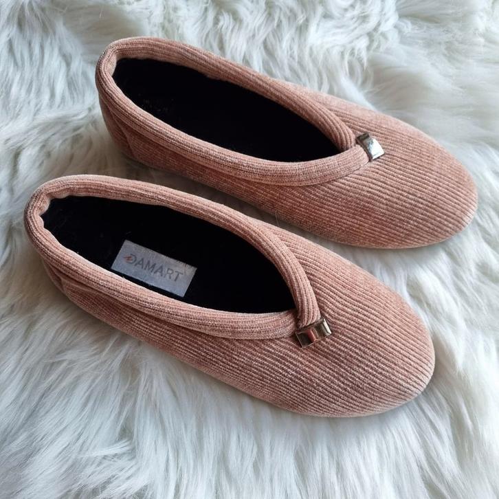 Damart sloffen - maat 37 - oudroze - als nieuw!, Kleding | Dames, Schoenen, Zo goed als nieuw, Ballerina's, Roze, Ophalen of Verzenden