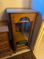 Vitrinekast / opbergkast massief hout, met glazen deur, Antiek en Kunst, Ophalen