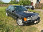Mercedes 190 201018 Oldtimer, Auto's, Gebruikt, Overige modellen, Bedrijf, Handgeschakeld
