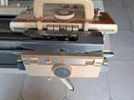 KH860 en KR830 Brother dubbelbed met uitleg hoe het werkt, Ophalen, Zo goed als nieuw, Breien, Machine