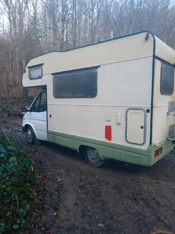 oldtimer campeer wagen