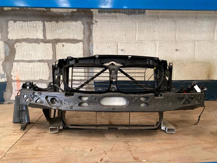 Face avant bmw serie 5 GT F07, Autos : Pièces & Accessoires, Carrosserie & Tôlerie, BMW, Avant, Utilisé, Enlèvement