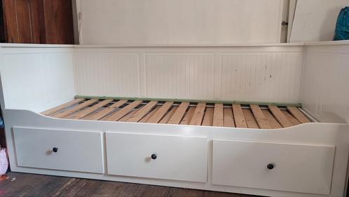 IKEA Hemnes witte slaapbank, Huis en Inrichting, Slaapkamer | Bedden, Gebruikt, Wit, Ophalen