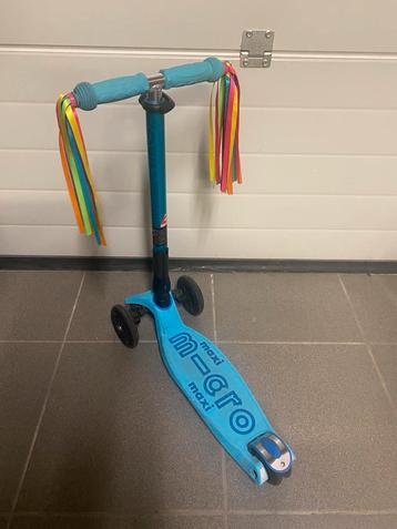 Microstep maxi met frengels in goeie staat beschikbaar voor biedingen