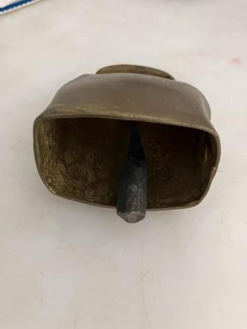 Koe bel +- 7 cm beschikbaar voor biedingen