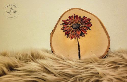 Houten boom-schijfje (met bloem illustratie), Huis en Inrichting, Woonaccessoires | Wanddecoraties, Nieuw, Ophalen of Verzenden