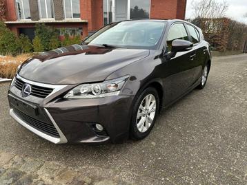 Lexus CT200H hybride model vanaf 2015 beschikbaar voor biedingen