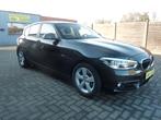 BMW 118i Sportline Automaat, Auto's, 1 Reeks, Euro 6, Zwart, Bedrijf