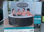 Jacuzzi opblaasbare in zeer goed staat, Gonflable, Comme neuf, Couverture, Enlèvement