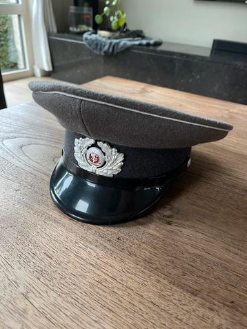 NVA Oost-Duitse militaire kepie maat 55 beschikbaar voor biedingen