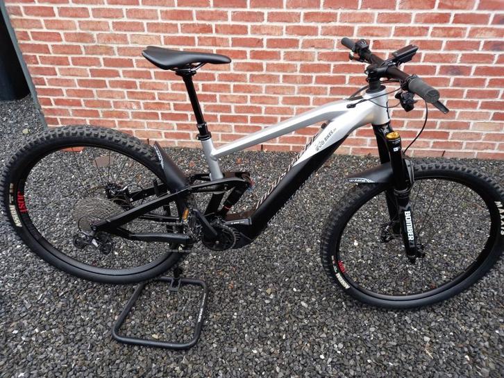 VTTAE Moustache trail 5 taille M, Vélos & Vélomoteurs, Vélos | Hommes | Vélos de sport & Vélo de randonnée, Comme neuf, Autres marques