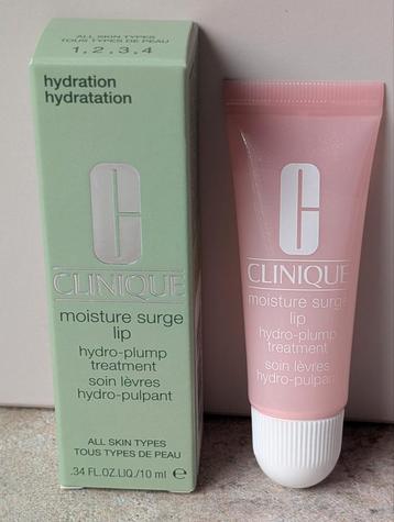 Clinique Moisture Surge Lip Hydro Plump Treatment beschikbaar voor biedingen