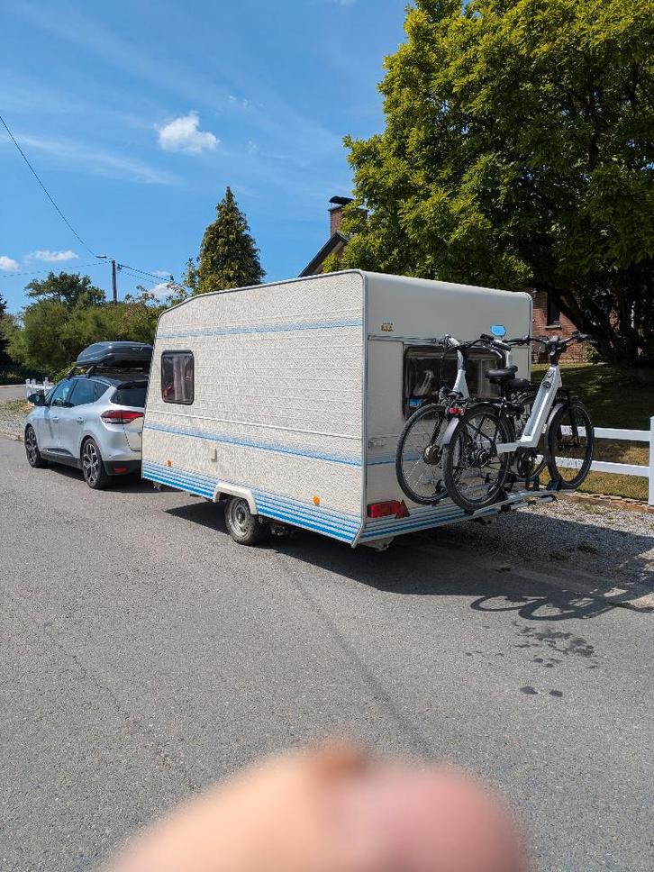 Caravane Caravelair - 750 kgs, Caravans en Kamperen, Caravans, Particulier, tot en met 4, 500 - 750 kg, Caravelair, Fietsenrek
