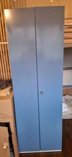 Locker, Ophalen, Metaal